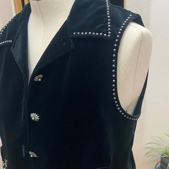 Double D Ranch Black Embellished Vest - Picture 5 of 6
